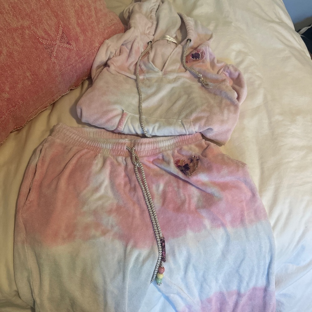 LoveShackFancy pink tie dye set - size small